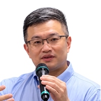 余韋德 博士