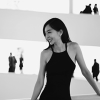 Sabrina (洪婉瑜)