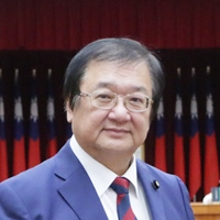 邱泰源