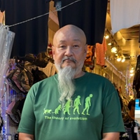 飯塚敏雄